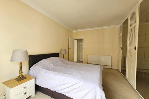 3 bedroom flat to rent, Dorset House, Gloucester Place, London, NW1