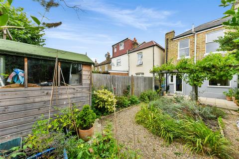 3 bedroom house for sale, Lyveden Road, Colliers Wood SW17