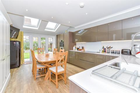 5 bedroom detached house for sale, Frank Rosier Way, Tunbridge Wells TN2