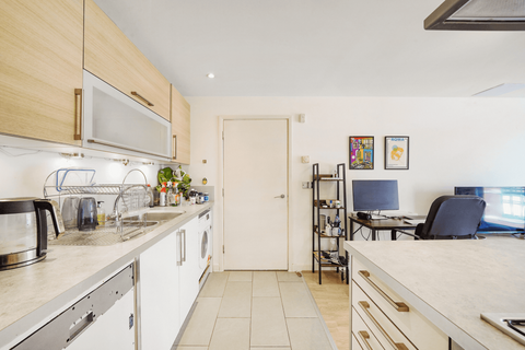 1 bedroom apartment to rent, Wheler Street, London, E1