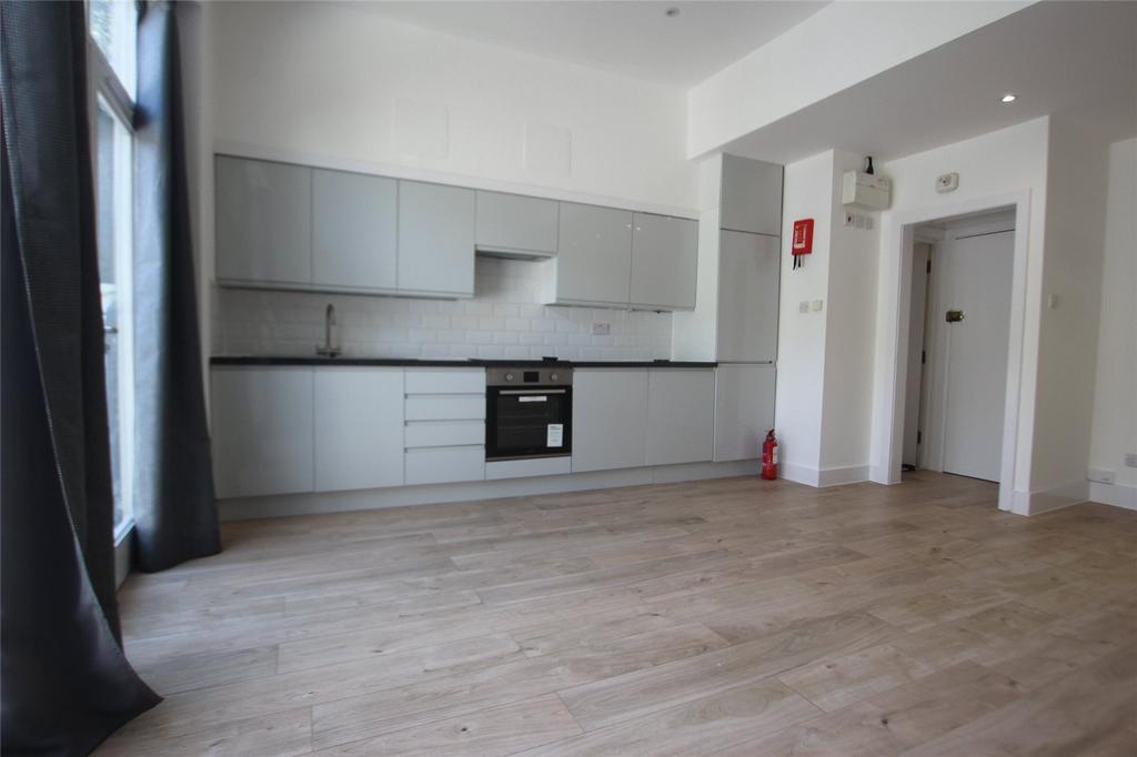 Courthill Road, London, SE13 Studio to rent £1,250 pcm (£288 pw)