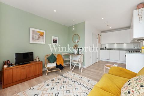 1 bedroom apartment for sale, Apple Tree Road, London, N17