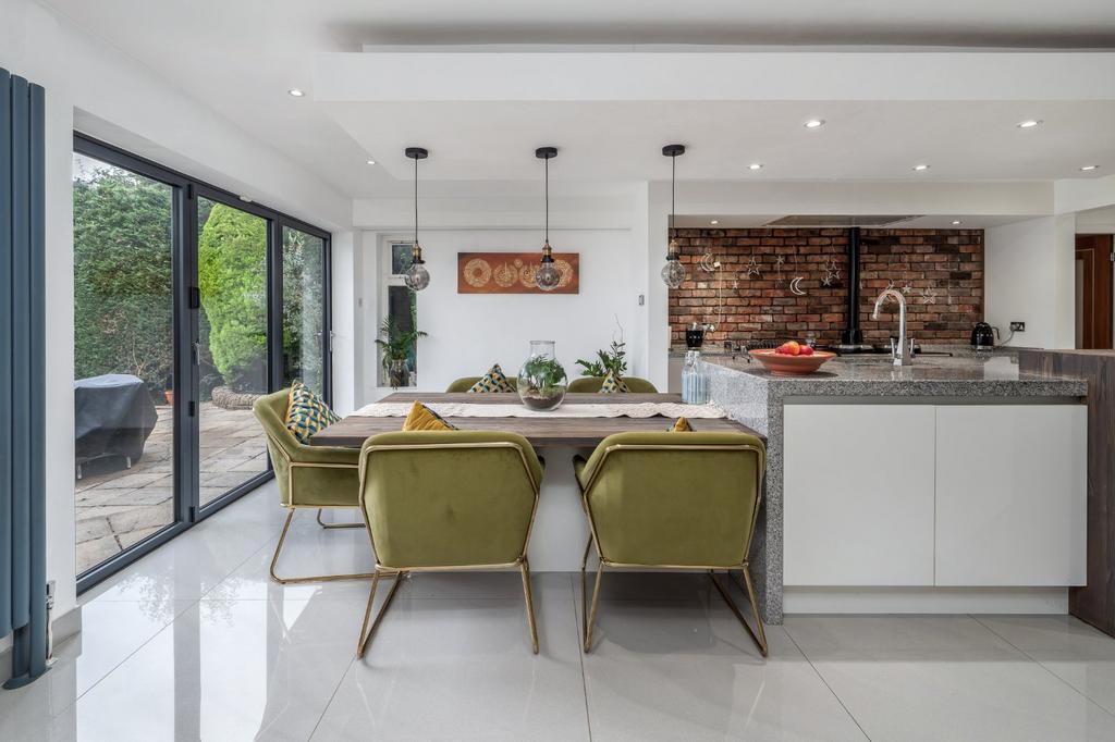 Breakfast Kitchen