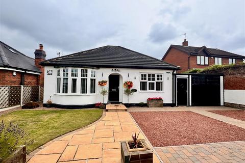 2 bedroom detached bungalow for sale, Birches Road, Codsall, Wolverhampton