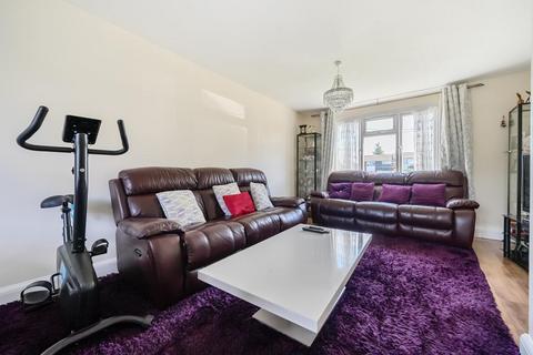 3 bedroom semi-detached house to rent, Hithercroft Road,  High Wycombe,  HP13