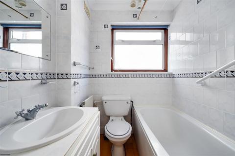 95 Runnymede, London, SW19 2RQ