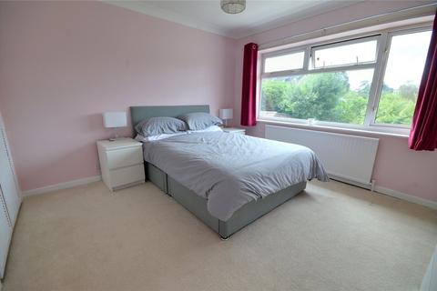 40 Felbridge Close, East Grinstead, RH19 2BN