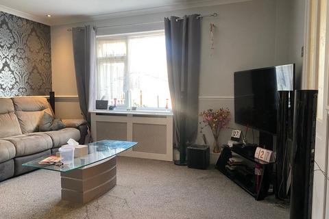 3 bedroom house to rent, Wythams, Pitsea, Basildon