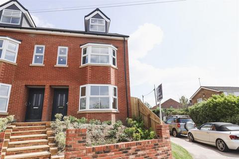 3 bedroom semi-detached house for sale, Victoria Road, Reading RG10