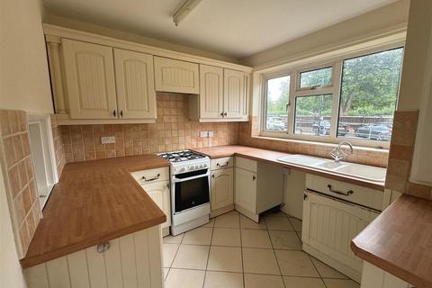 49 Kildare Close, Bordon, GU35 0HW