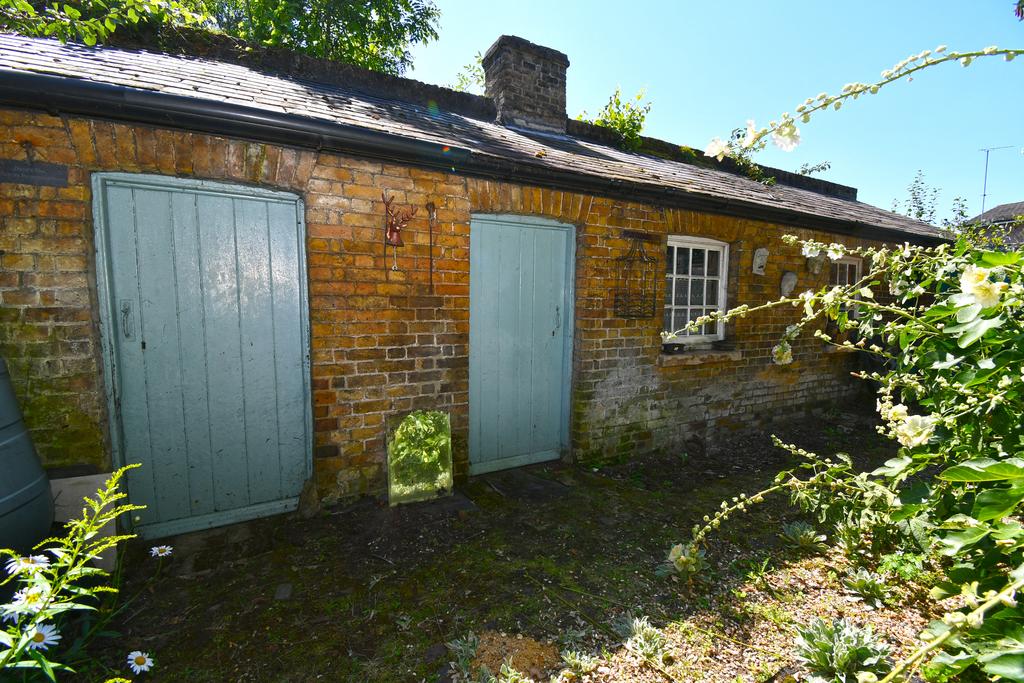 Outbuilding