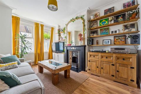 111 Crowther Road, London, SE25 5QS