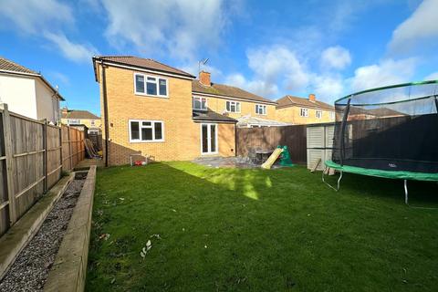 43 Hyde Meadows, Bovingdon, Hemel Hempstead, HP3 0ER