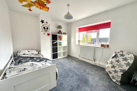 43 Hyde Meadows, Bovingdon, Hemel Hempstead, HP3 0ER