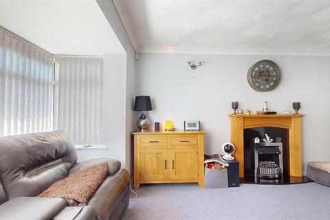 3 Beeches Grove, Bristol, BS4 2PA