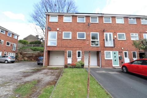 2 bedroom end of terrace house to rent, Featherbank Grove, Horsforth, Leeds, West Yorkshire, LS18