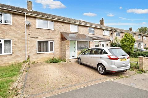 3 bedroom terraced house for sale, Shire Road, Corby NN17