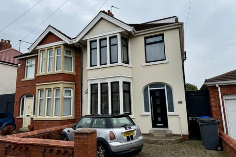 4 bedroom semi-detached house for sale, Pittsdale Avenue, Blackpool FY3