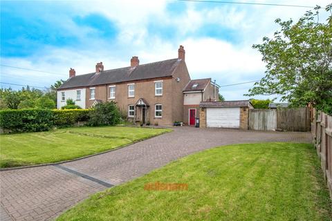 4 bedroom property with land for sale, Stourbridge Road, Fairfield, Bromsgrove, Worcestershire, B61