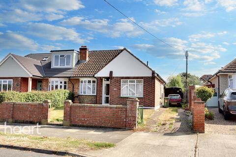 2 bedroom semi-detached bungalow for sale, Briscoe Road, Rainham