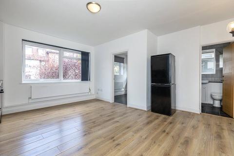 2 bedroom apartment to rent, Dacres Road, London, SE23