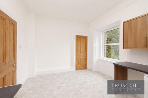 91b John Street, Penicuik, EH26 8AG