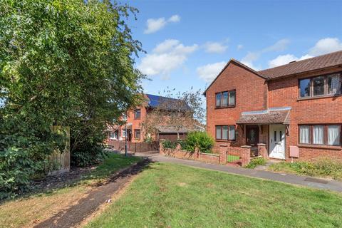 3 bedroom end of terrace house for sale, Challacombe, Furzton, Milton Keynes