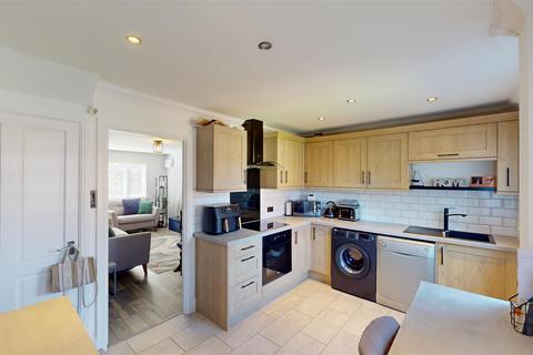 3 bedroom end of terrace house for sale, Challacombe, Furzton, Milton Keynes