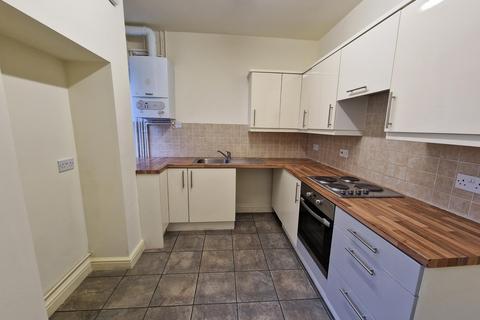 2 bedroom flat to rent, Aldersley Road, Tettenhall WV6