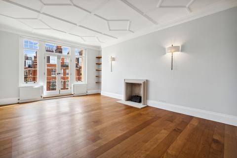 28 Oakwood Court, London, W14 8JU