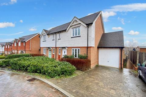 3 bedroom semi-detached house for sale, Normandy Way, Ashford, Kent