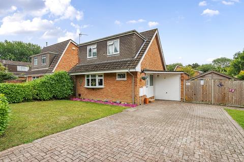 3 bedroom detached house for sale, Torwood Gardens, Hampshire SO50