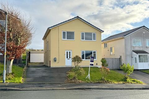 4 bedroom detached house for sale, Onchan Drive, Bacup, Rossendale, OL13