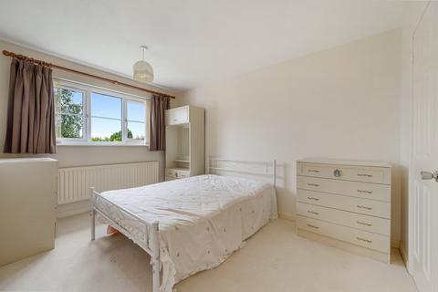 10 Barberry Close, Harrogate, HG3 2NZ