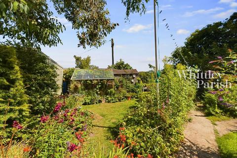 4 bedroom semi-detached house for sale, Hockey Hill, Wetheringsett