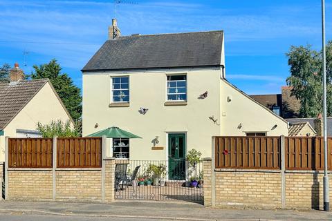 2 bedroom detached house for sale, Grove Lane, Huntingdon PE28