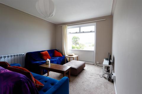 2 bedroom flat for sale, Sea Point, Barry