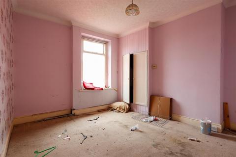 195 Barry Road, Barry, CF62 9BG