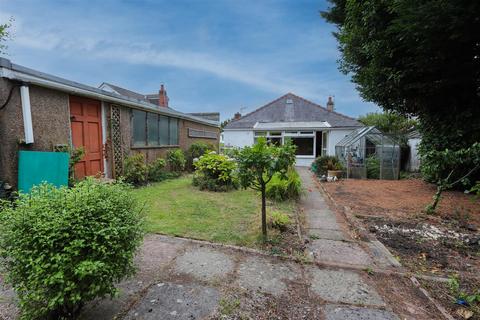 2 bedroom detached bungalow for sale, Pontypridd Road, Barry