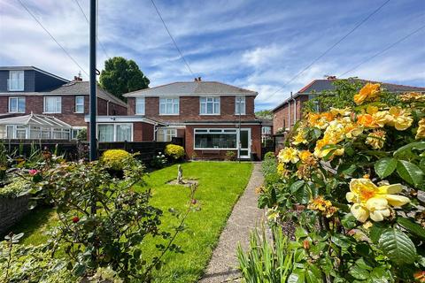 3 bedroom semi-detached house for sale, Oxford Street, Barry