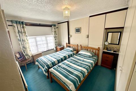 188 Colcot Road, Barry, CF62 8UJ