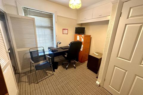 188 Colcot Road, Barry, CF62 8UJ