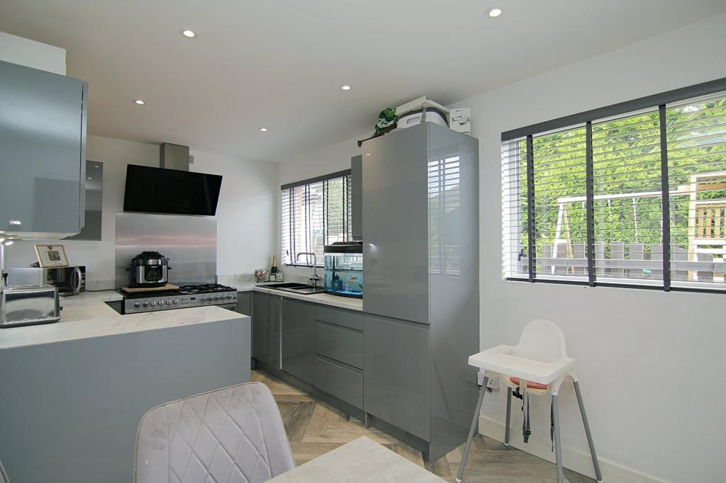 Dining Kitchen