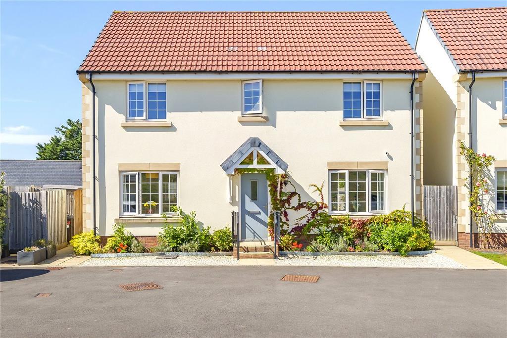 Goodwin Close Well Godwin Close, Wells, BA5 4 bed detached house - £525,000
