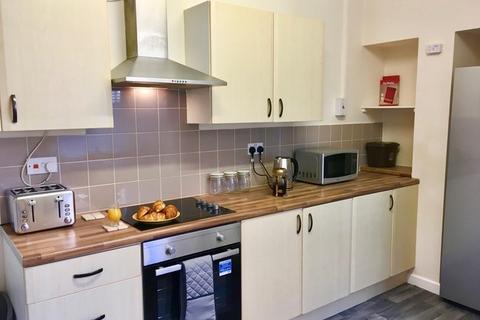 5 bedroom terraced house for sale, Manchester Road, Ashton under Lyne