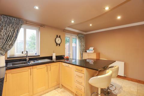 3 bedroom property for sale, Rhodesia Road, Chesterfield S40