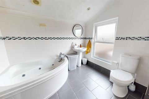 109 Sun Lane, Gravesend, DA12 5HW