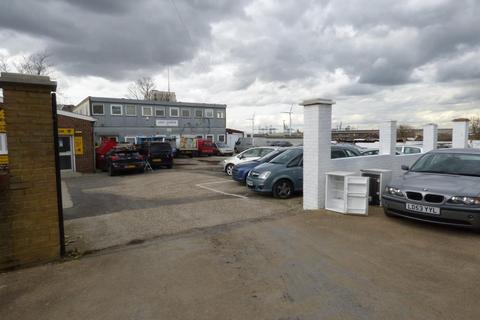 Office to rent, Burch Road, Northfleet, Gravesend