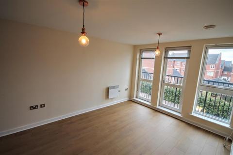 2 bedroom flat to rent, Glaisdale Court, Darlington