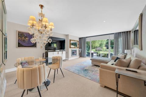 Flat 1, 1 Durham Avenue, Bromley, BR2 0QA